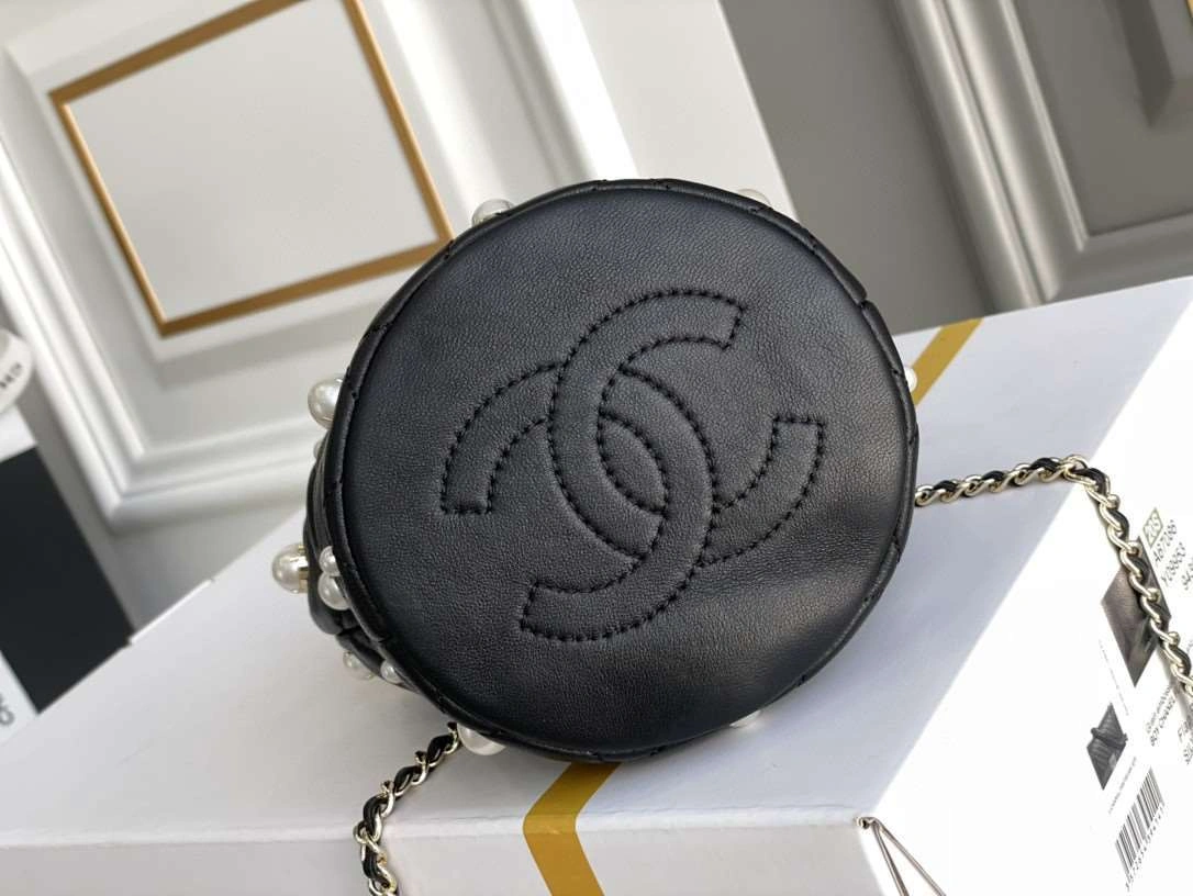 *MOMO---lambskin item : 00B88G2310