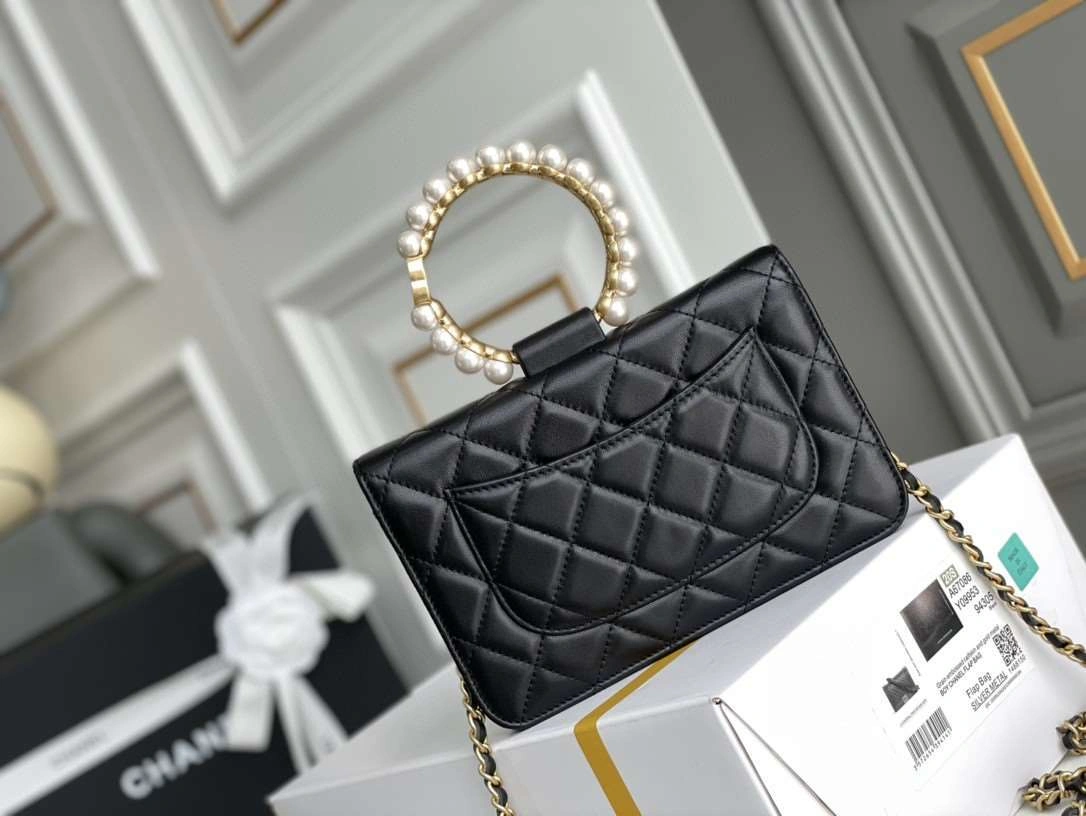 *MOMO---lambskin item : 00B88G2330