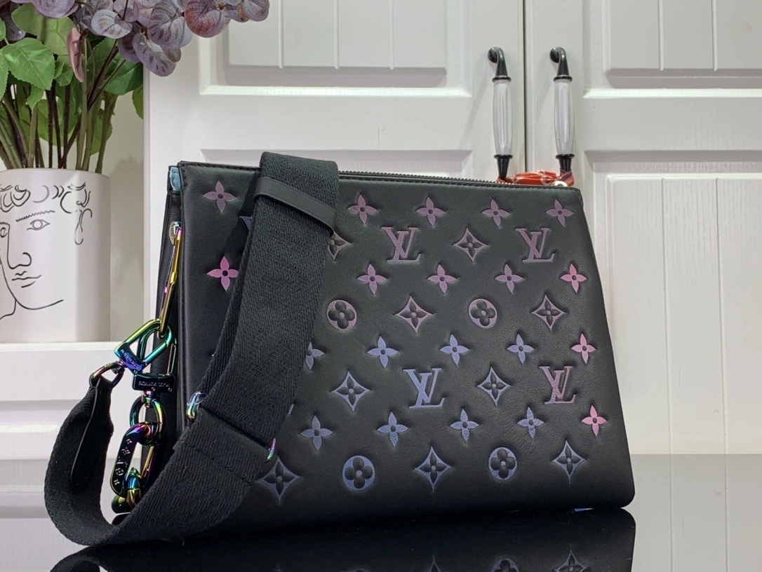 MOMO-- m23618 item:D-B174A1531