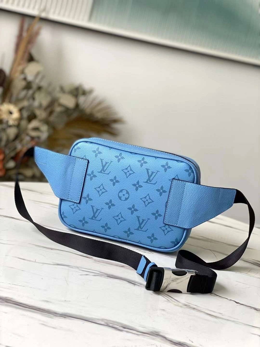 *MOMO-- m30748 item : A-B00G2931