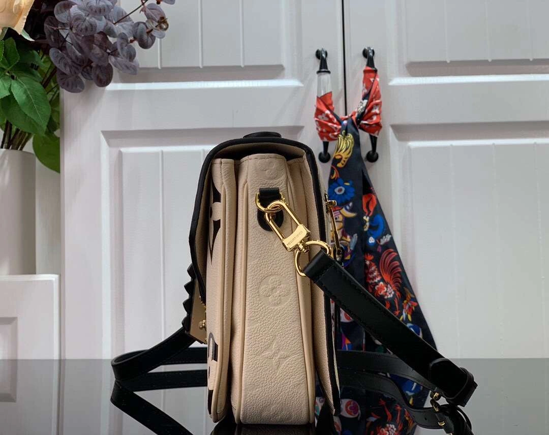 *MOMO-- m45385 45384 2 Colour item:174B80D0618-2