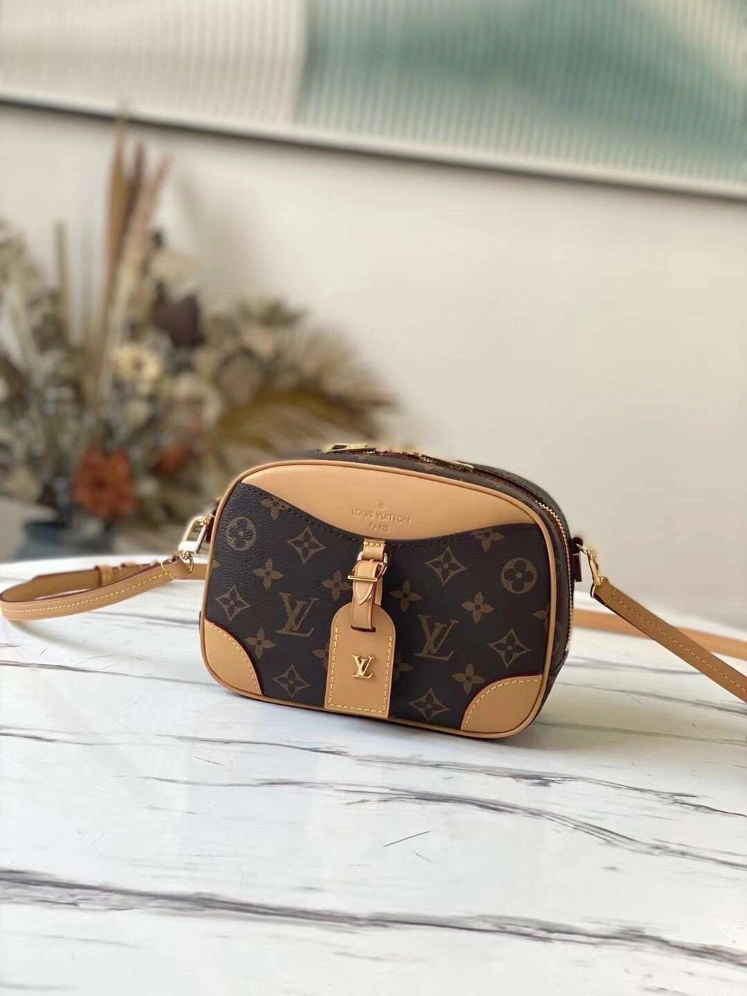 *MOMO-- m45528 item : A-B00G2801