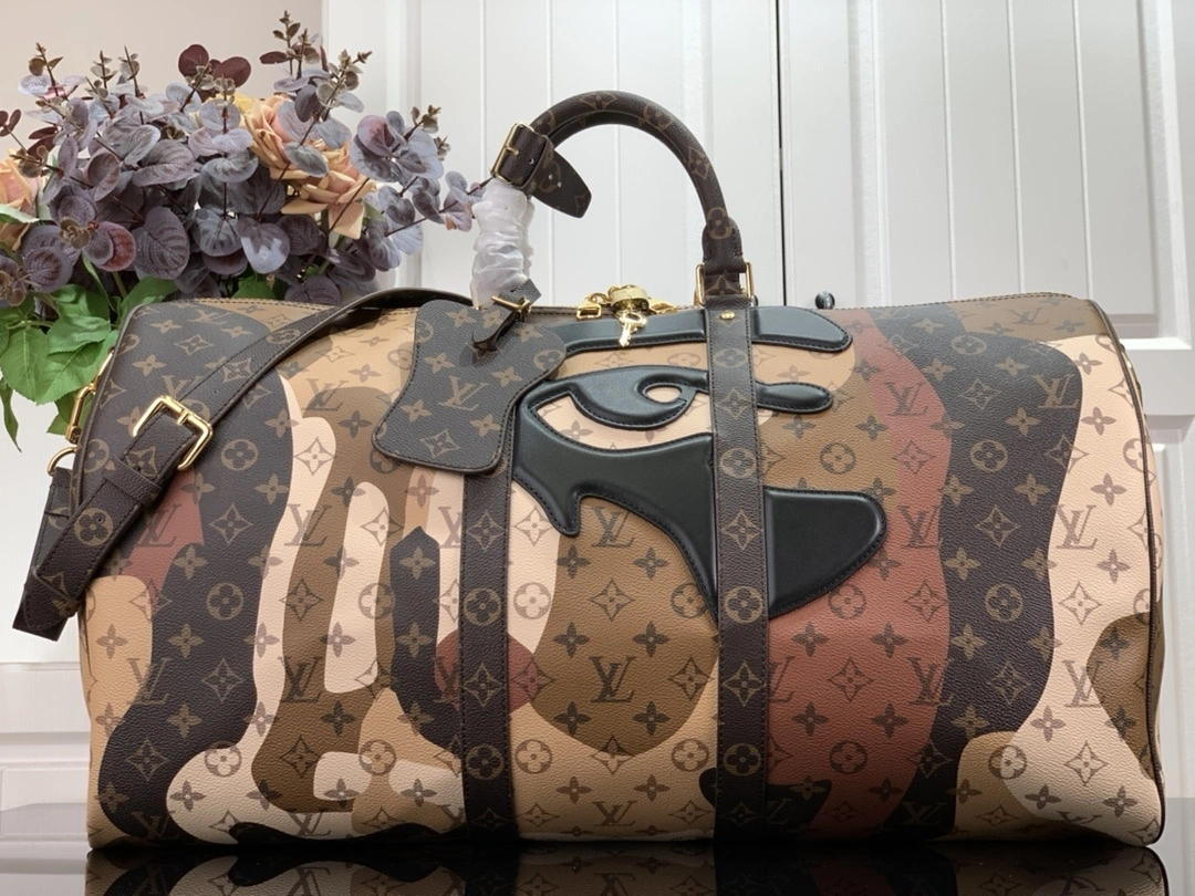 &MOMO-- m46677 KEEPALL BANDOULIÈRE 55 item:D-B174A1509
