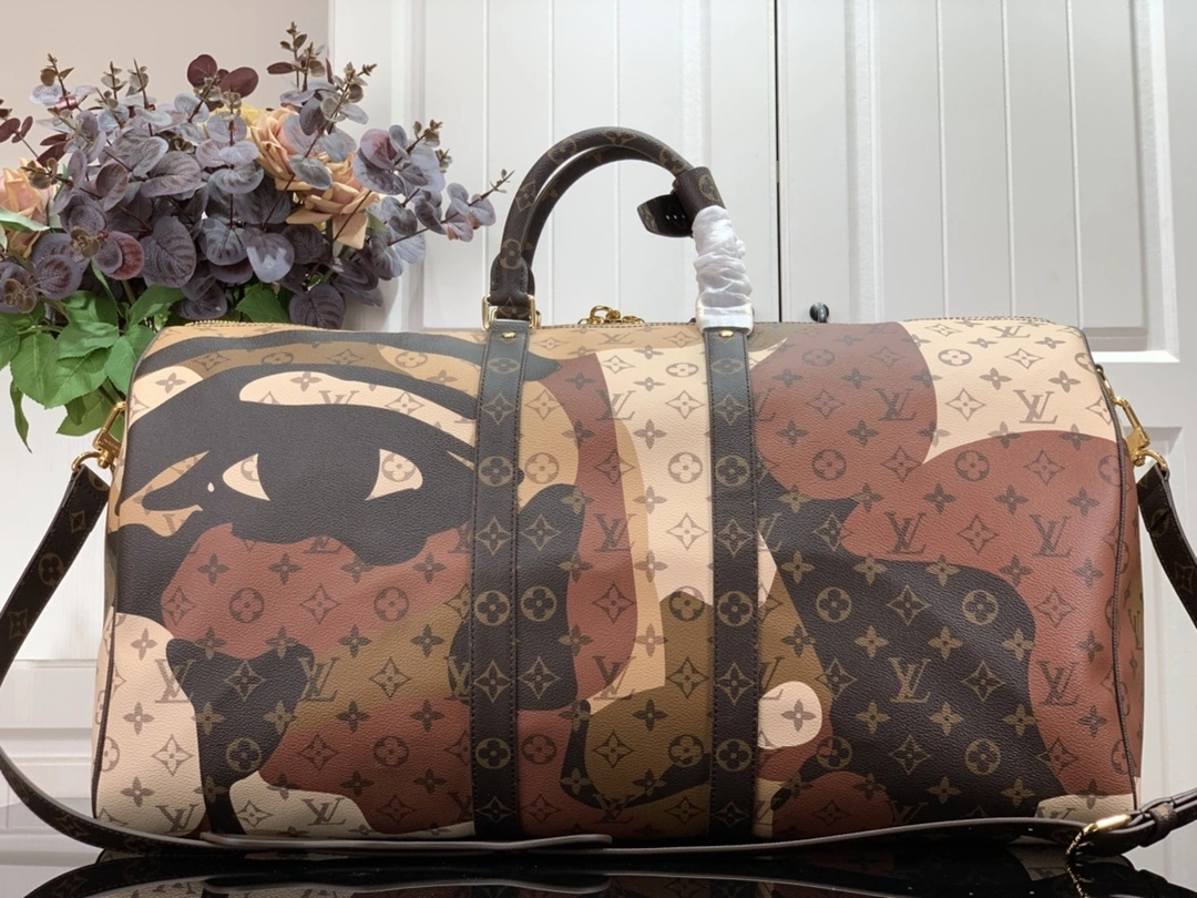 &MOMO-- m46677 KEEPALL BANDOULIÈRE 55 item:D-B174A1509