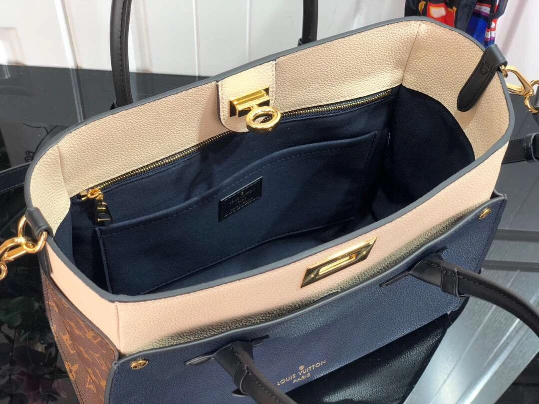 MOMO-- m53823 Cowhide 7 Colour item:174B83D0632-7