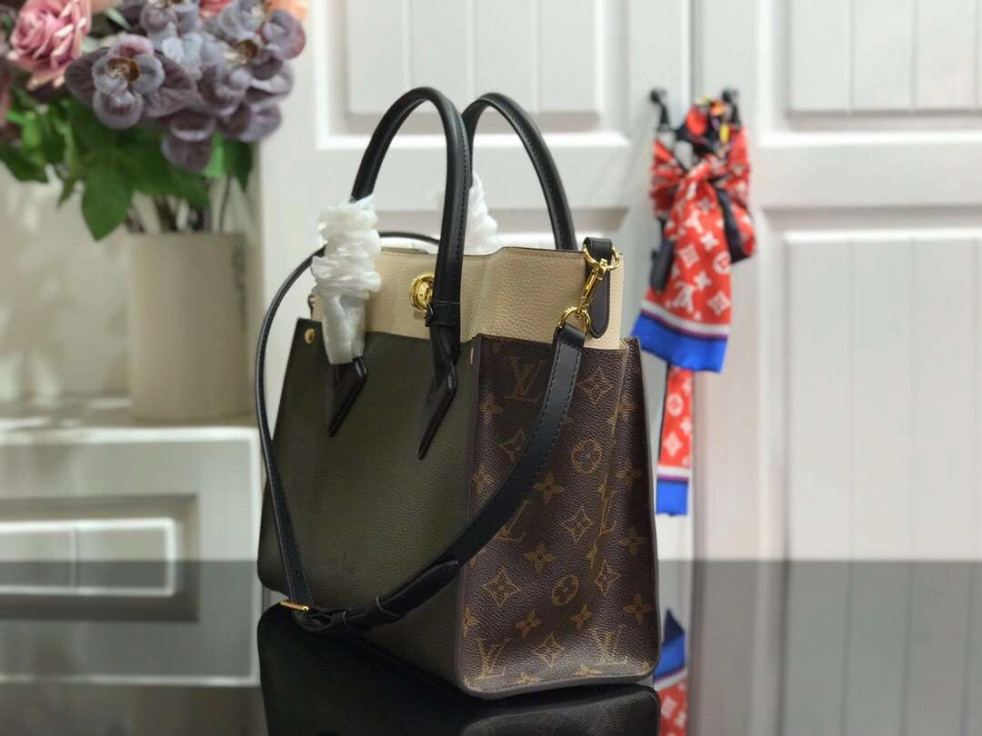 MOMO-- m53823 Cowhide 7 Colour item:174B83D0632-7