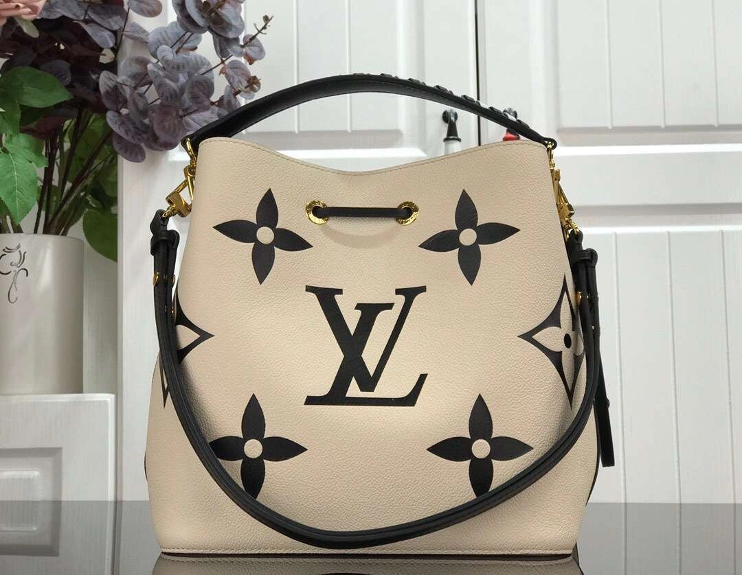 *MOMO-- m56889 56888 m44022 2 Colour item:174B70D0617-2