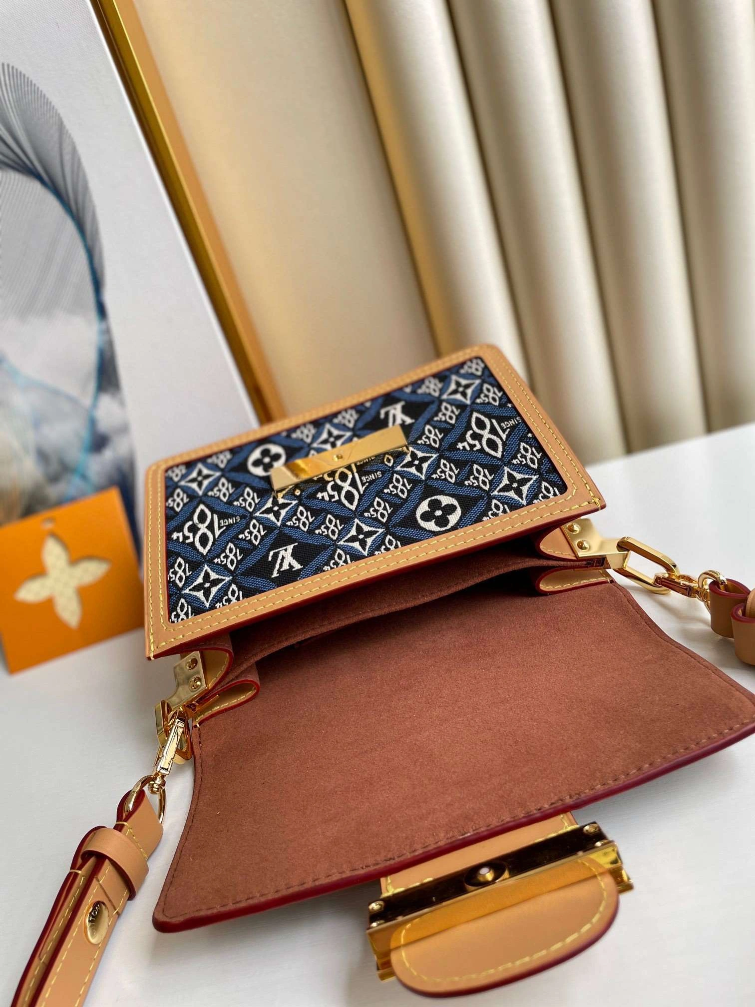 *MOMO-- m57394 item : A-B00G2849