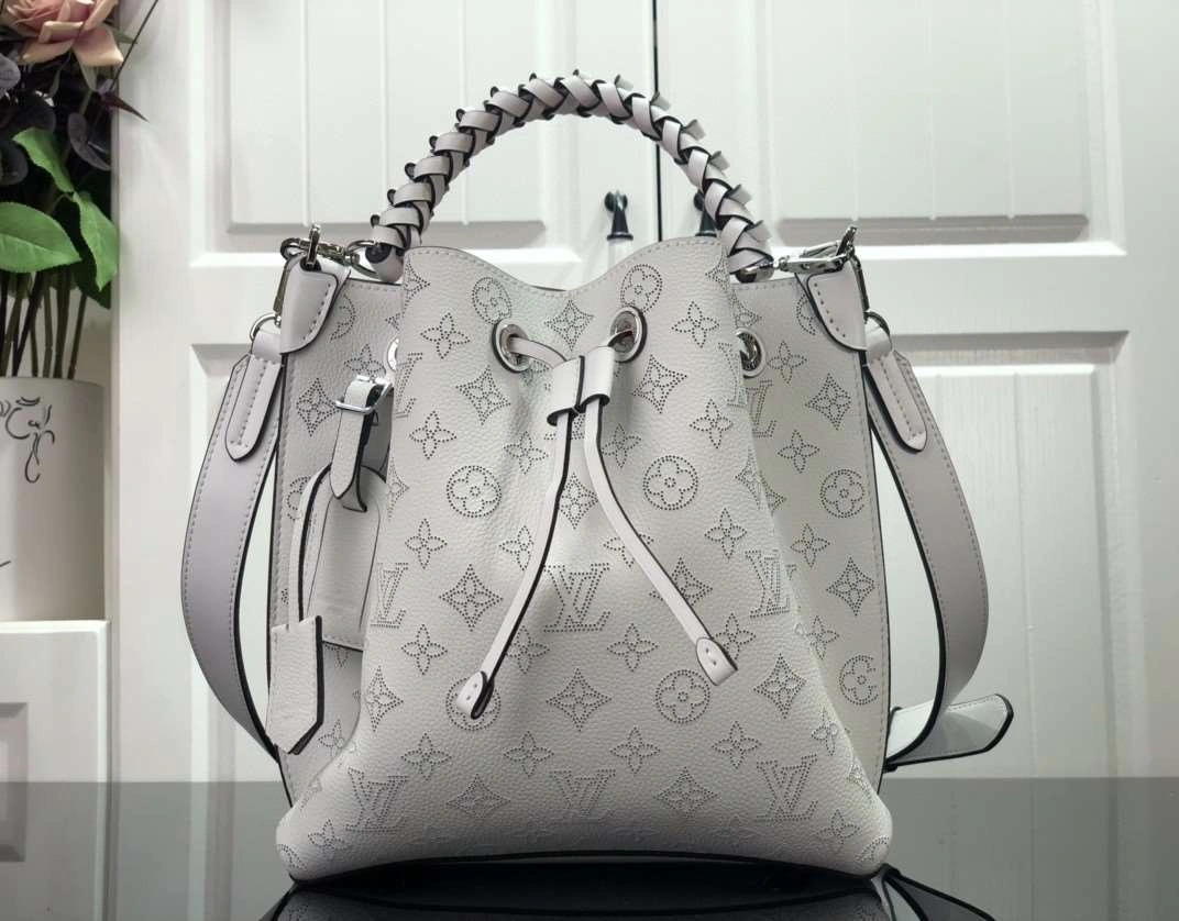 *MOMO-- m58483 Calfskin item : A-B174H0223