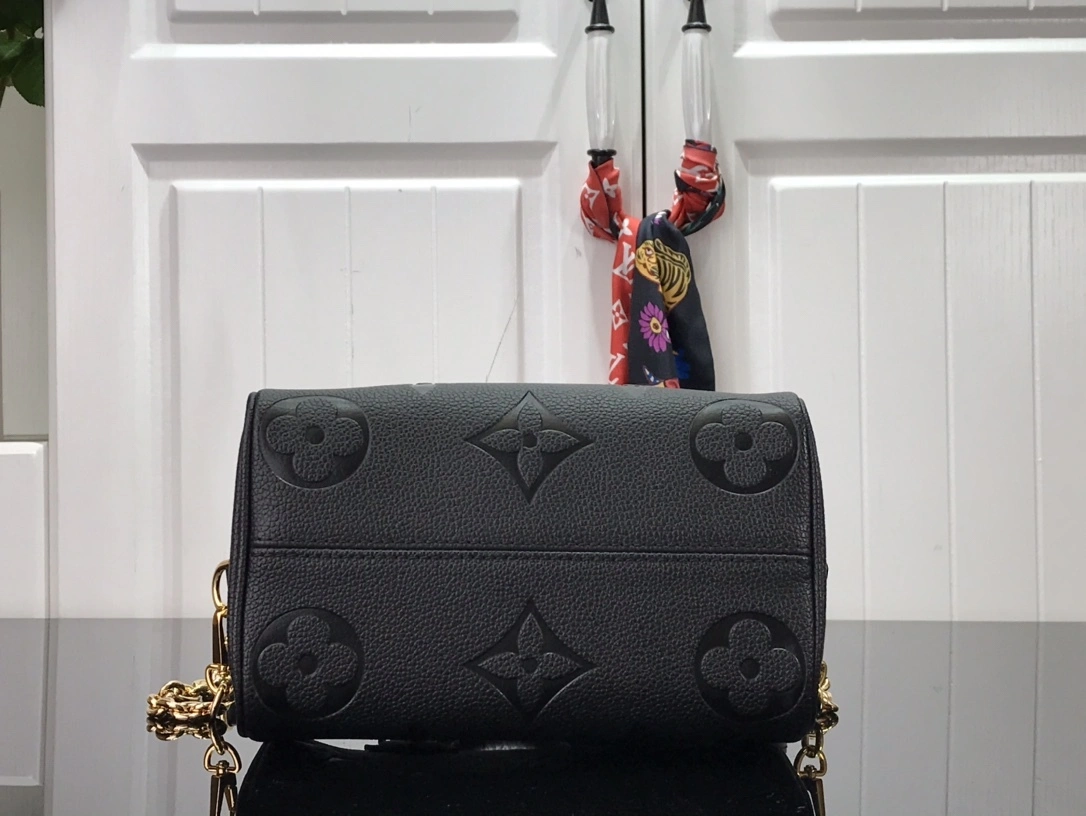 MOMO-- m58953 SPEEDY BANDOULIÈRE 20 item:D-B174A1502