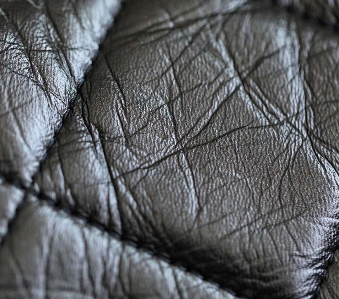 *MOMO-- mini Lambskin item : A-B00G2907