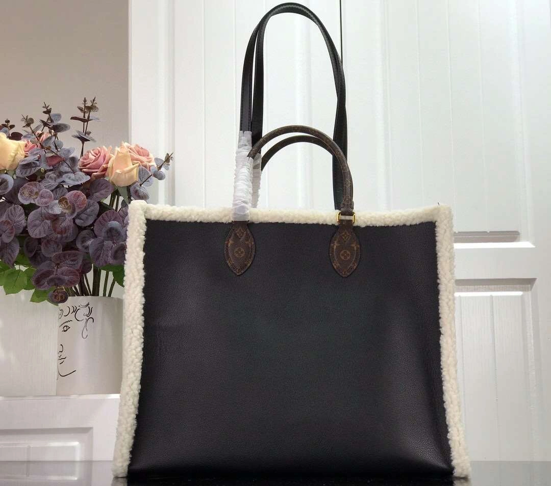 *MOMO-- onthego M56958 item:174B78D0676