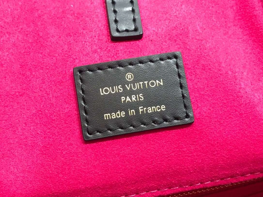 *MOMO-- onthego M56958 item:174B78D0676