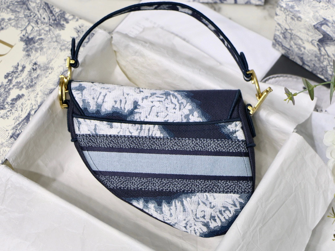 MOMO-- saddle Oblique M9001 Be a classic with classics item : 063B003018