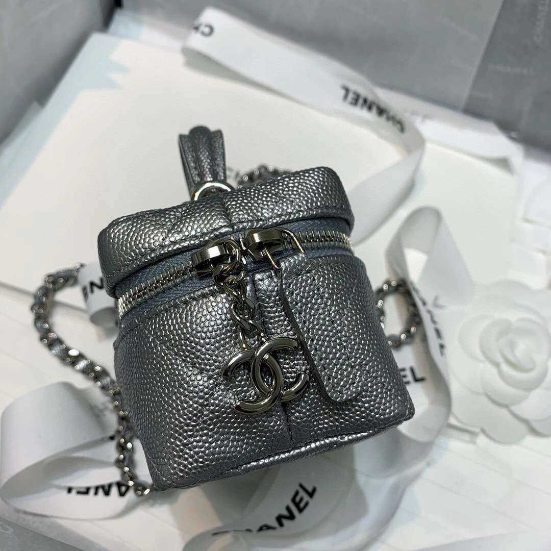 *MOMO-- small ，item : 321B50D1104