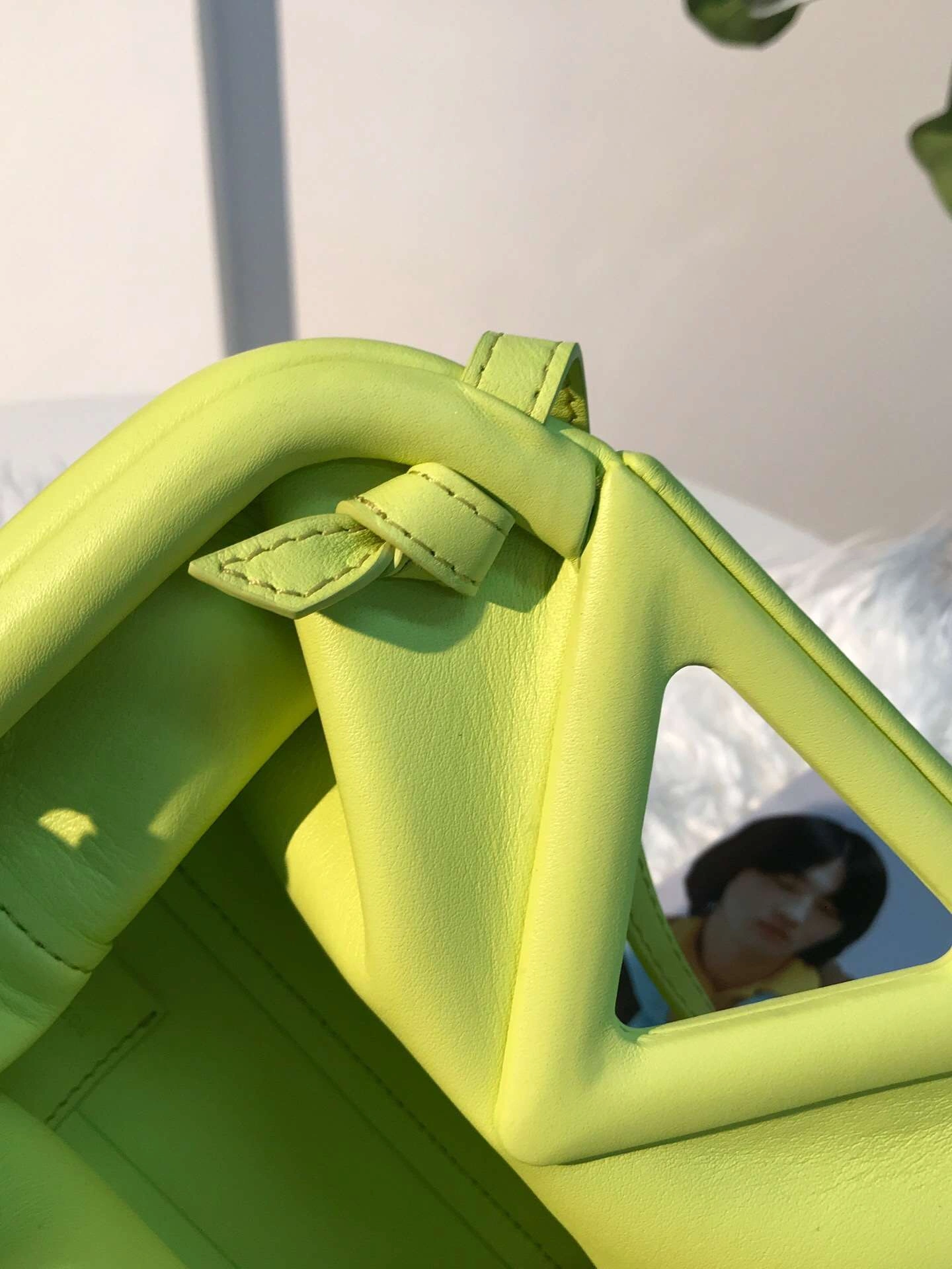 MOMO-- triangle 2021 3colour item：063B108E1010-3