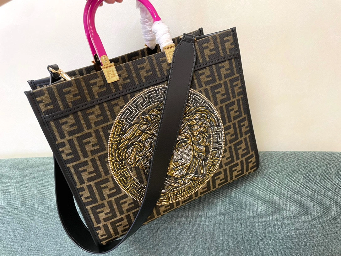MOMO- 1006666-1A04635-2N43F E Sunshine item：B-B063G1311C