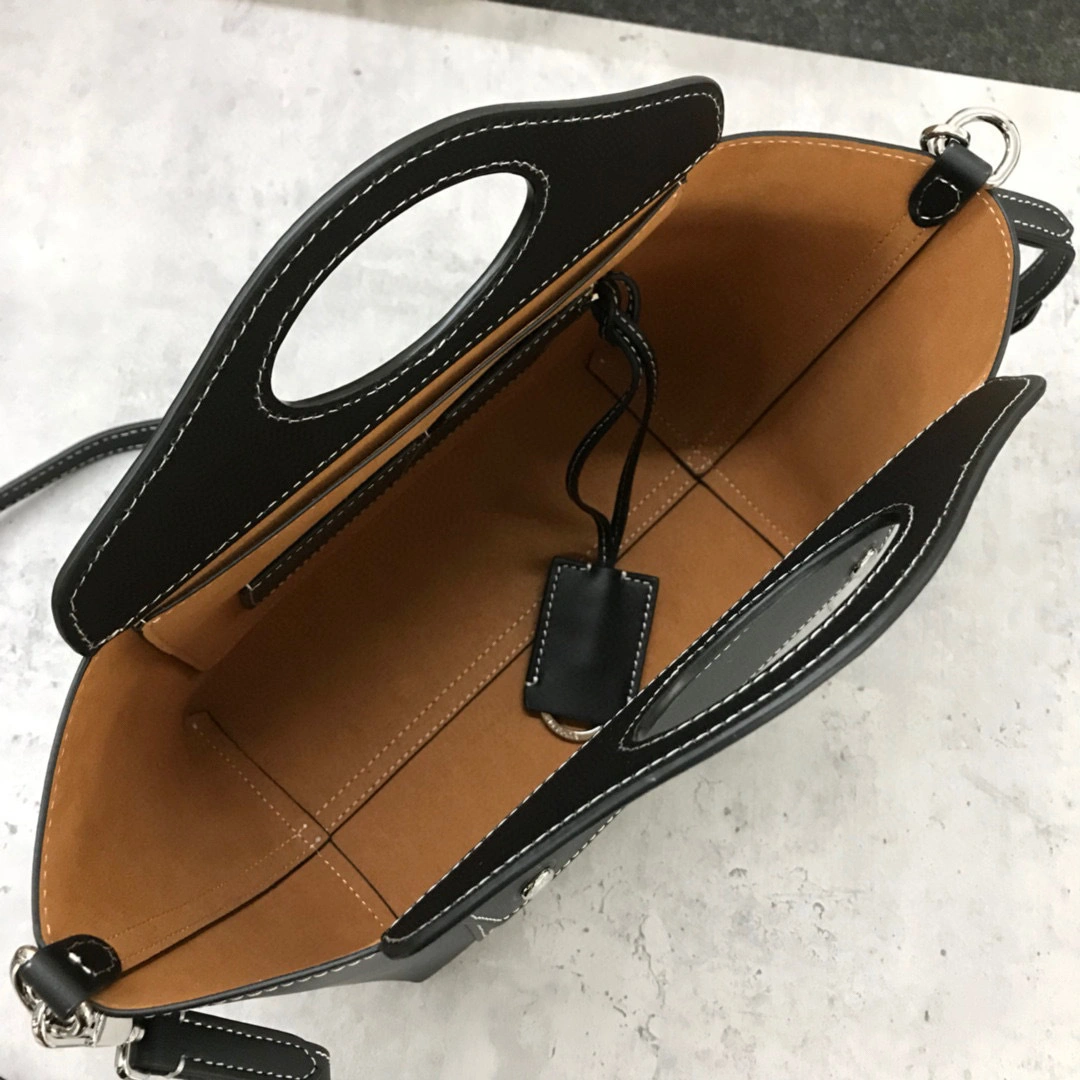 MOMO- 100%Calfskin item : A-B278L0139