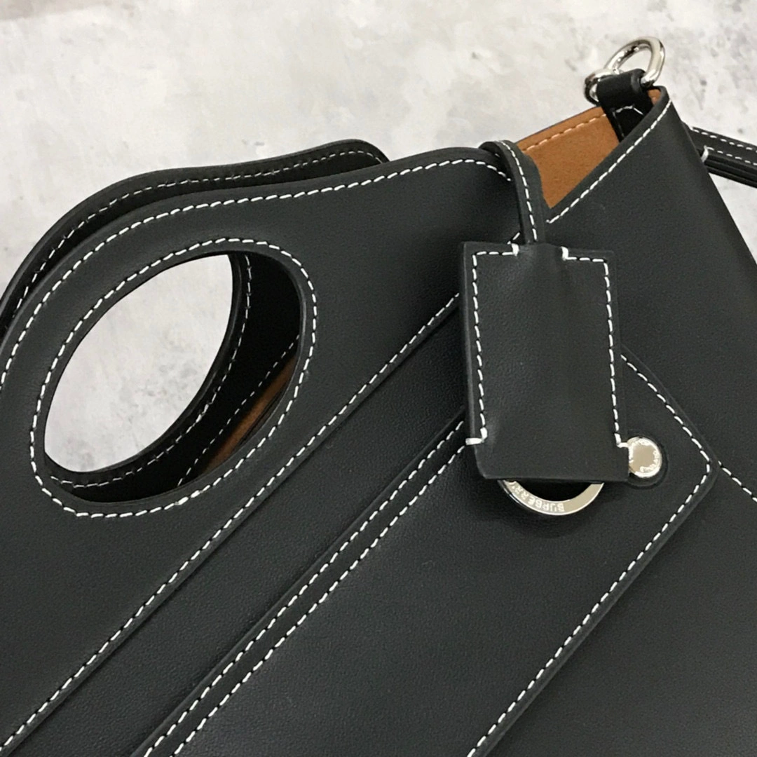 MOMO- 100%Calfskin item : A-B278L0139