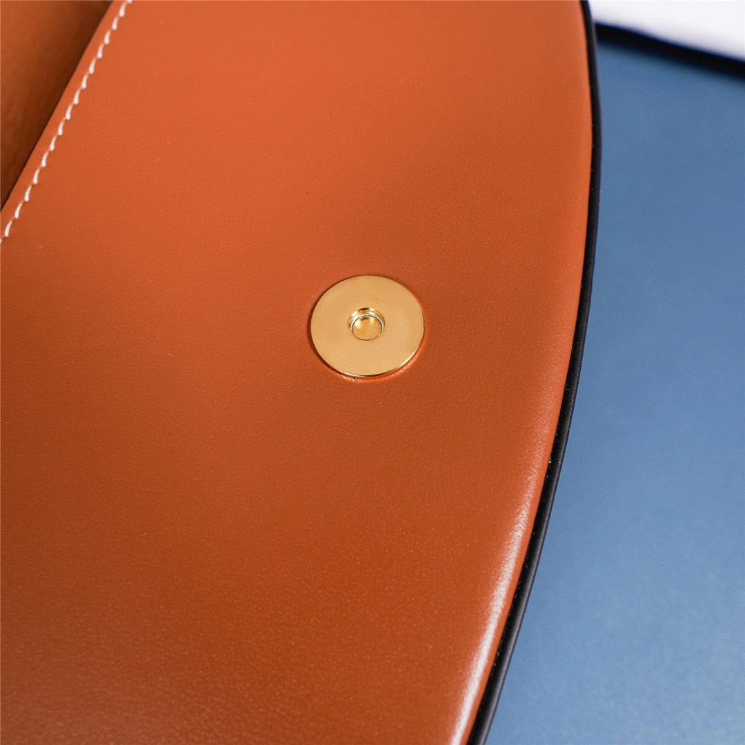MOMO- 10I593DQ1-04LU cowhide item：B-B000F1610C
