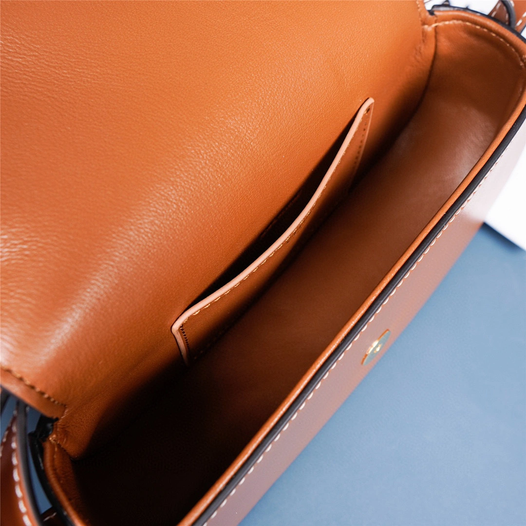 MOMO- 10I593DQ1-04LU cowhide item：B-B000F1610C