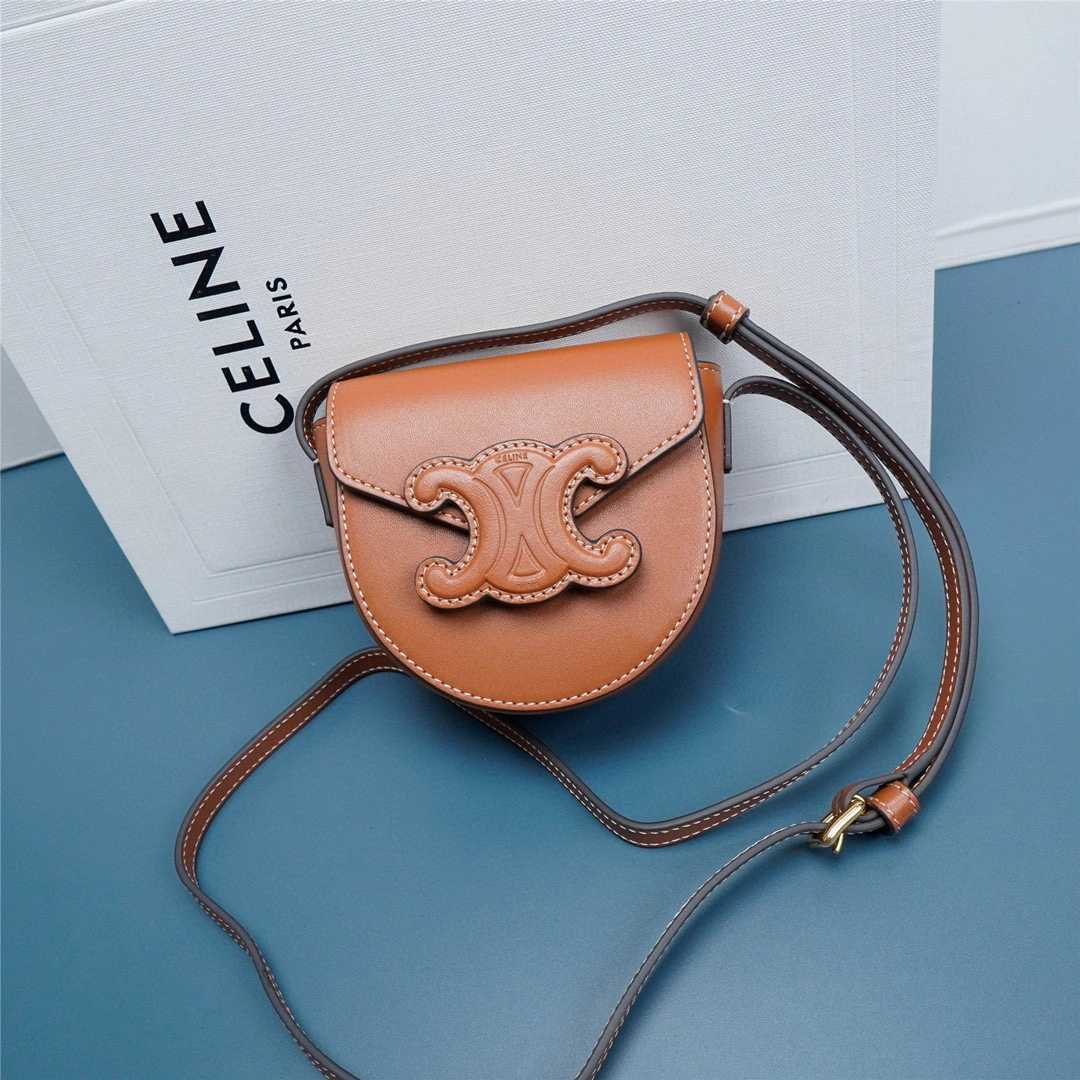MOMO- 10J303DPQ-04LU 2022 cowhide item：B-B000F1535C