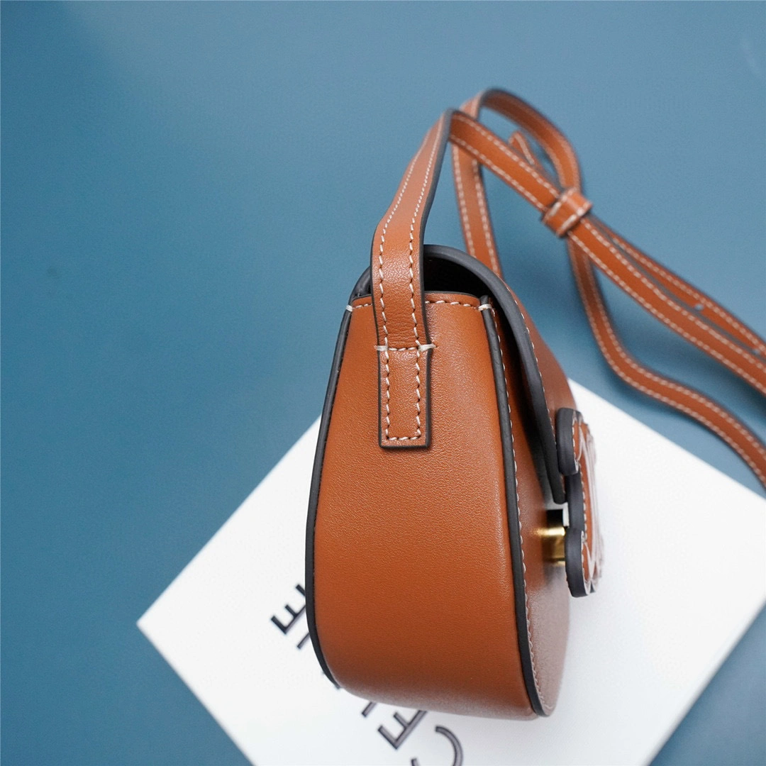 MOMO- 10J303DPQ-04LU 2022 cowhide item：B-B000F1535C