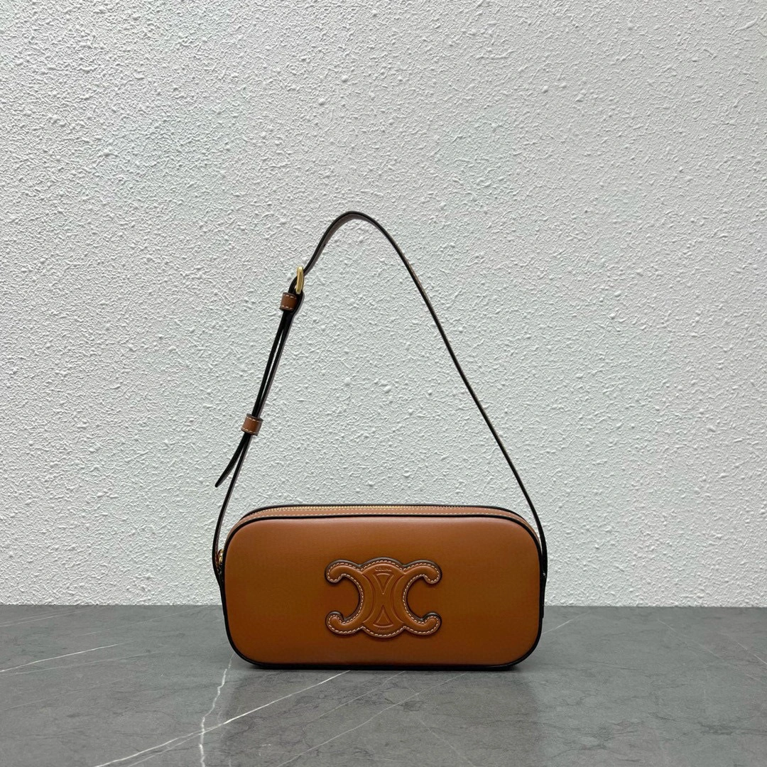 MOMO- 10J583DR8-04LU 2022 cowhide item：B-B598G0901C