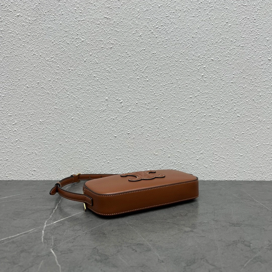 MOMO- 10J583DR8-04LU 2022 cowhide item：B-B598G0901C