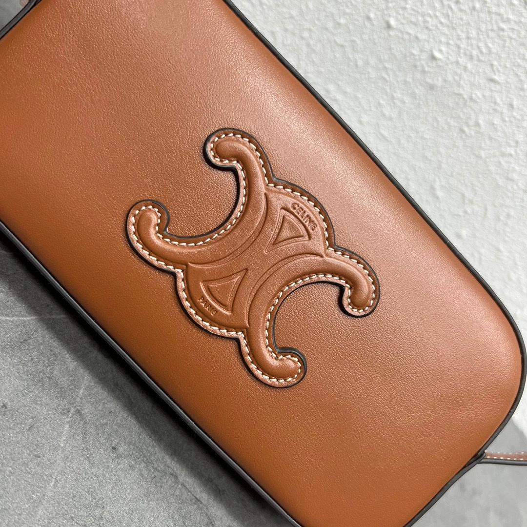 MOMO- 10J583DR8-04LU 2022 cowhide item：B-B598G0901C