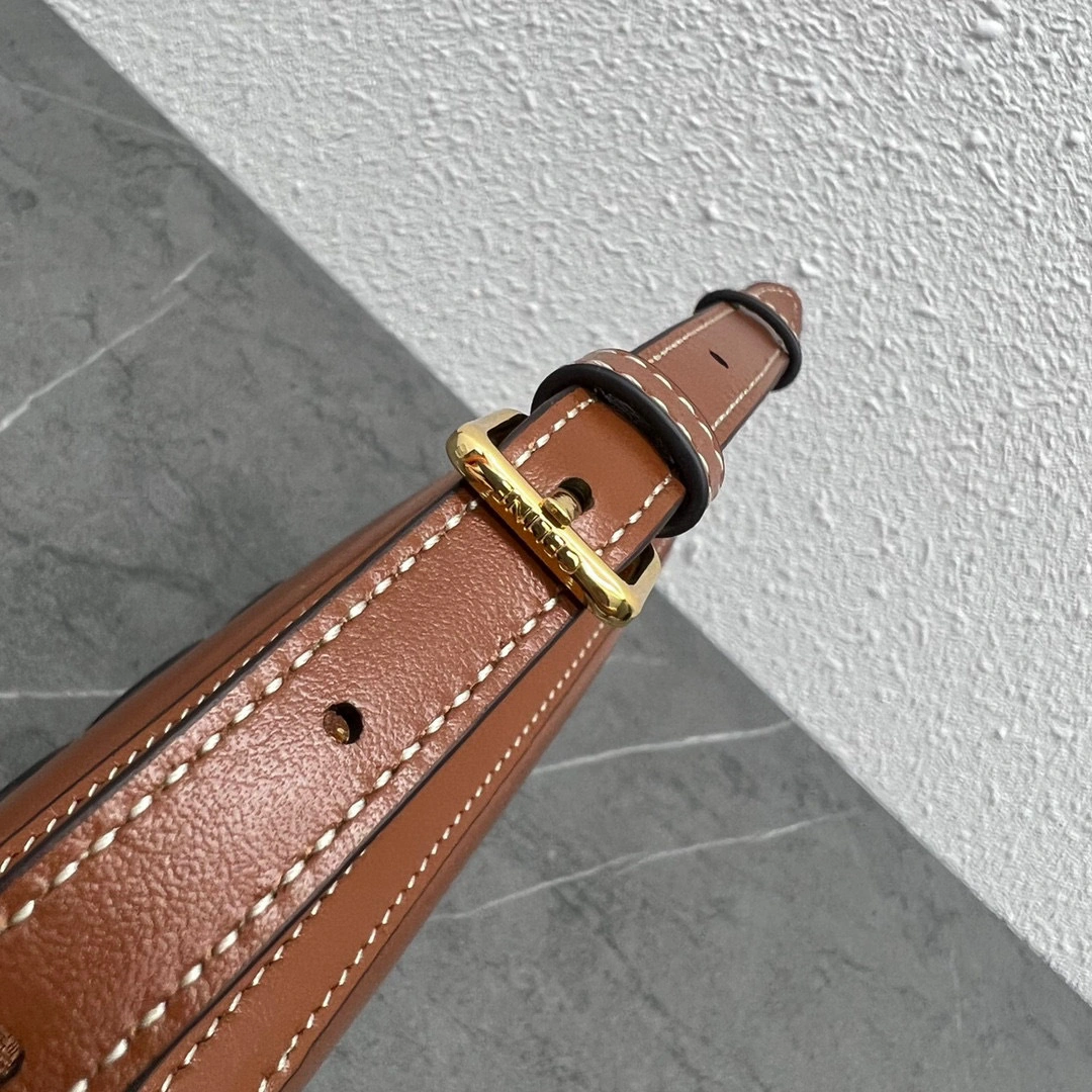 MOMO- 10J583DR8-04LU 2022 cowhide item：B-B598G0901C