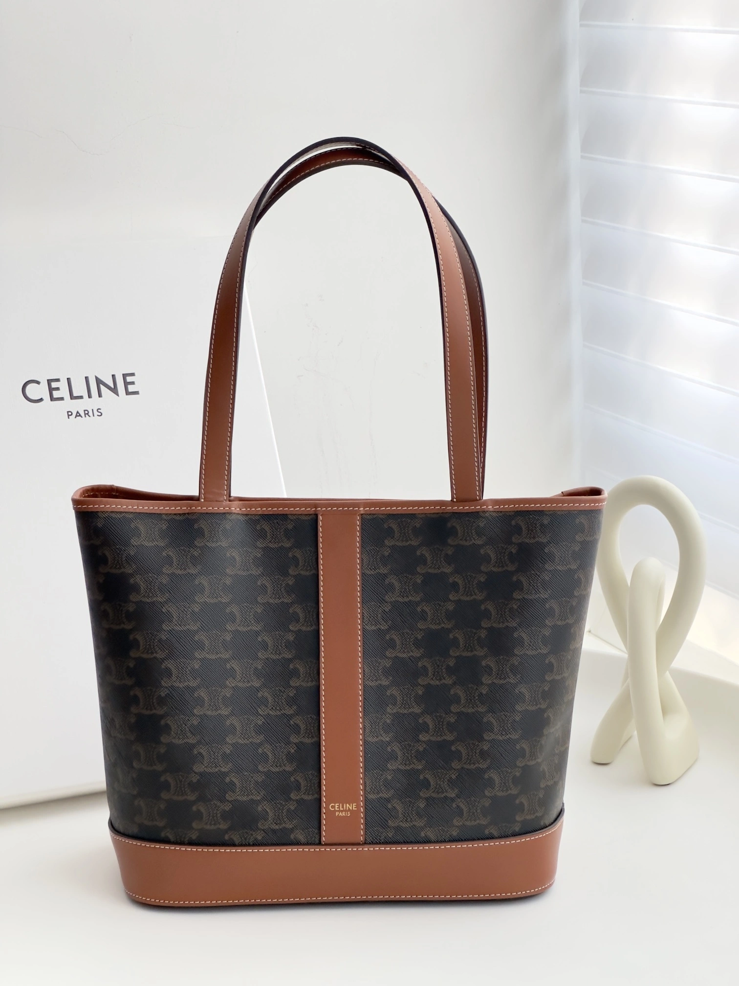 MOMO- 115082CAS-04LU item:D-B000A1613