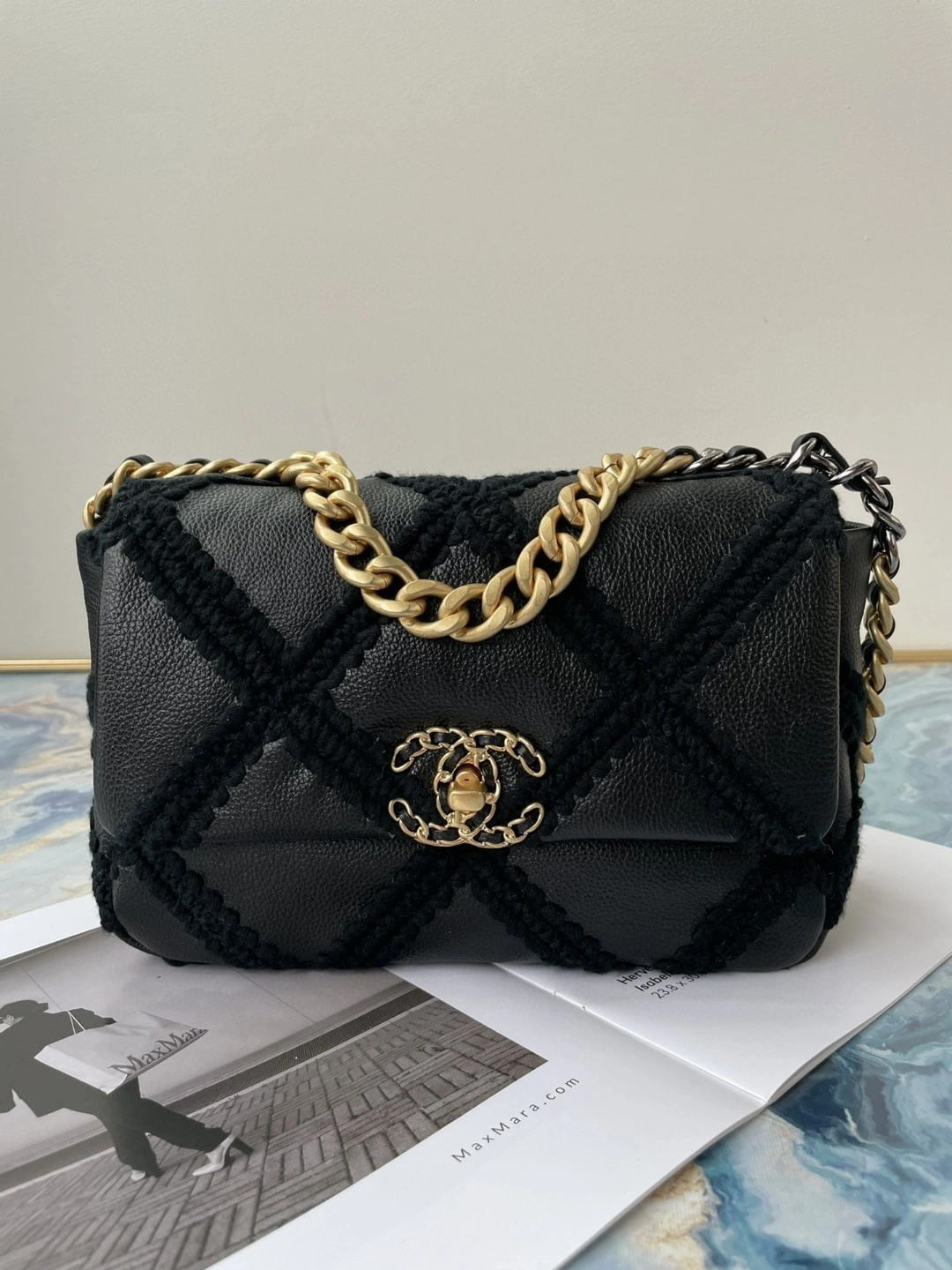 MOMO- 1160 cowhide 19bag item : B-B370B0801