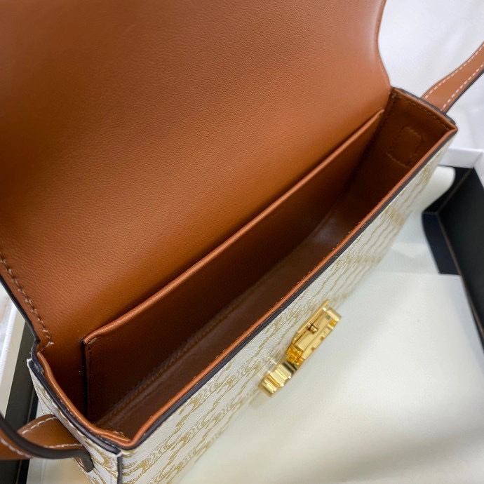 MOMO- 194142CUZ-01BC TRIOMPHE calfskin item：B-B000F1615C