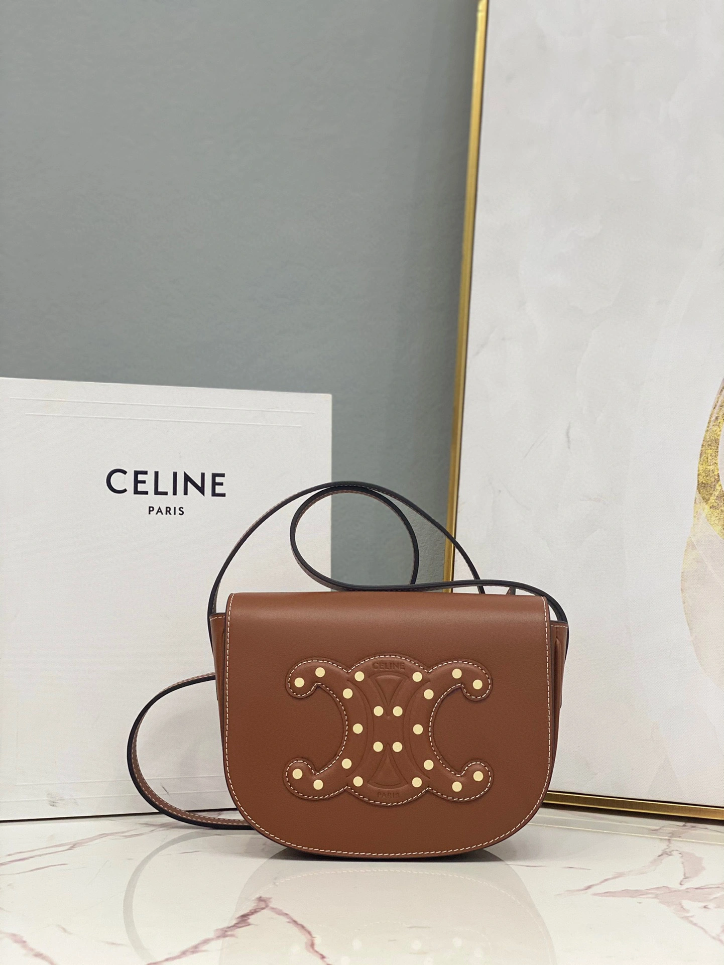 MOMO- 198263DU9-04LU 22s CUIR TRIOMPHE FOLCO CUIR TRIOMPHE item：B-B000F1620C
