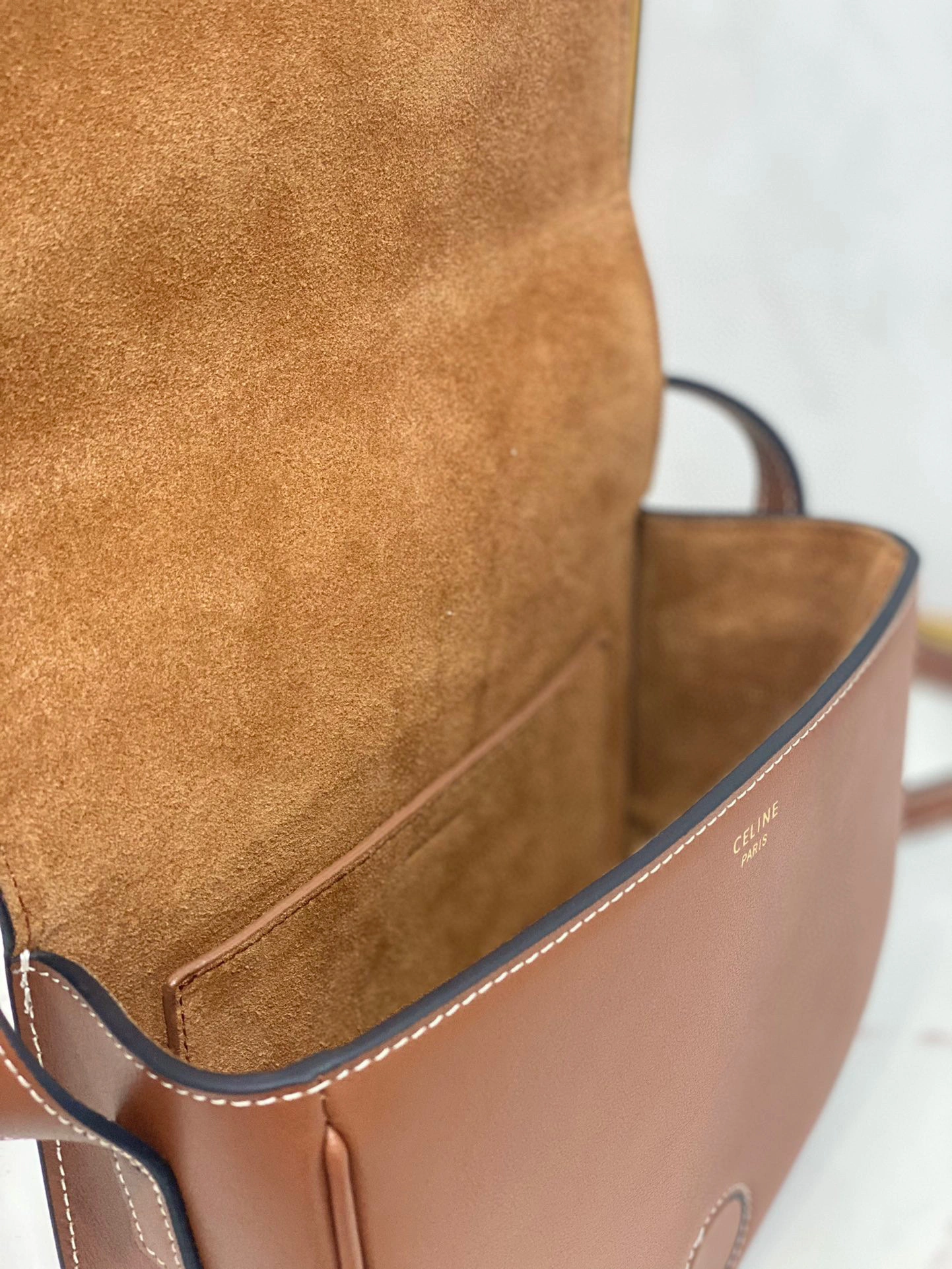MOMO- 198263DU9-04LU 22s CUIR TRIOMPHE FOLCO CUIR TRIOMPHE item：B-B000F1620C
