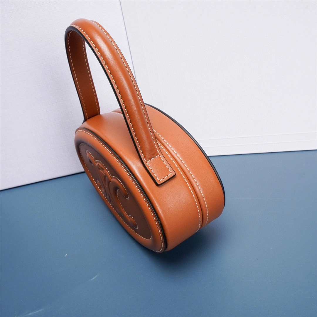 MOMO- 198613DU6-04LU CUIR TRIOMPHE item：B-B000F1602C