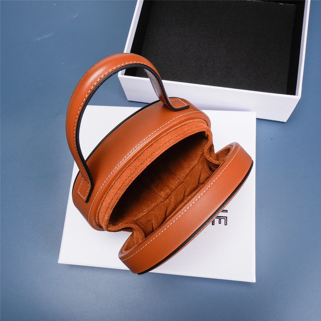 MOMO- 198613DU6-04LU CUIR TRIOMPHE item：B-B000F1602C