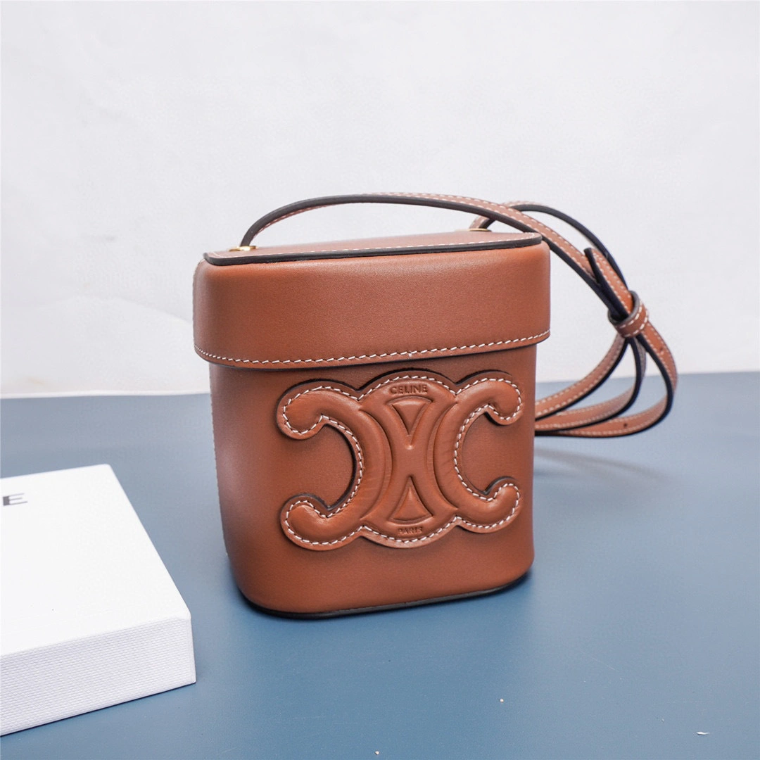 MOMO- 199263DU3-04LU BOX TRIOMPHE cowhide item：B-B000F1532C