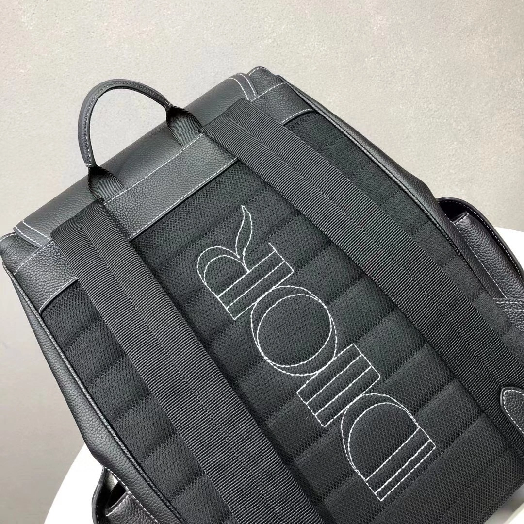 MOMO- 1ADBA161YKK cowhide item : B-B00M1303