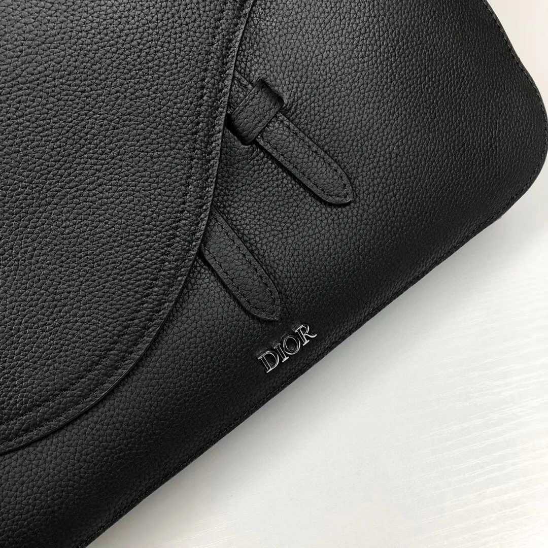 MOMO- 1ADME133YMJ cowhide item : B-B00M1405