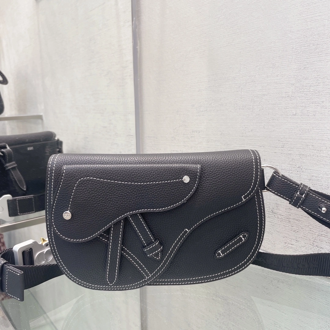 MOMO- 1ADPO095YKK-H00N item：C-B063H1740R