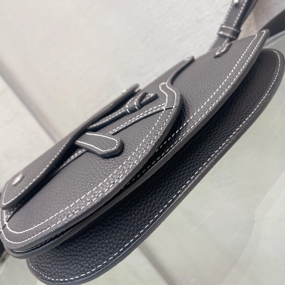 MOMO- 1ADPO095YKK-H00N item：C-B063H1740R