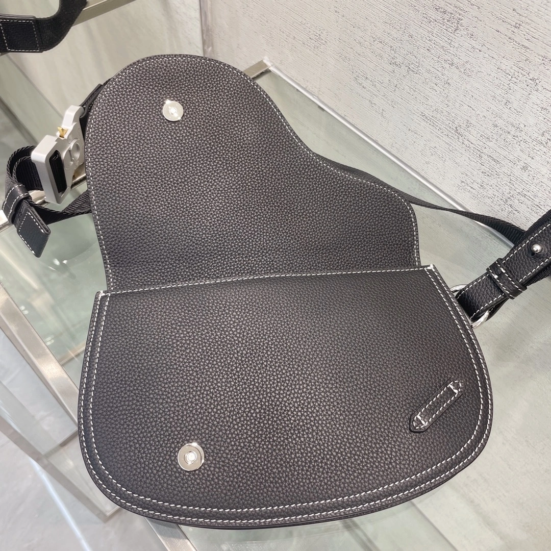 MOMO- 1ADPO095YKK-H00N item：C-B063H1740R
