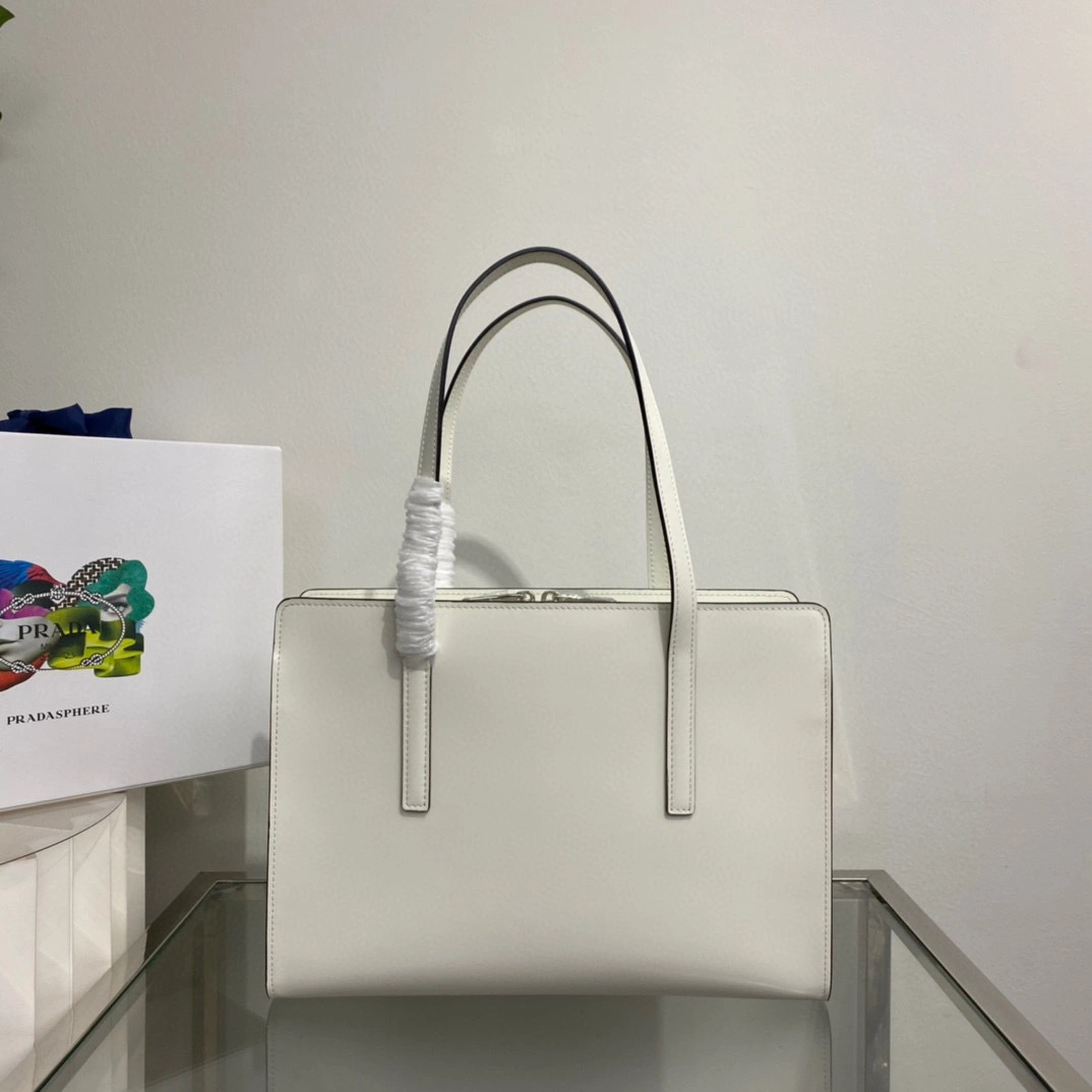 MOMO- 1BA350_ZO6_F0PG7_V_OOO tote item：B-B063F2013C