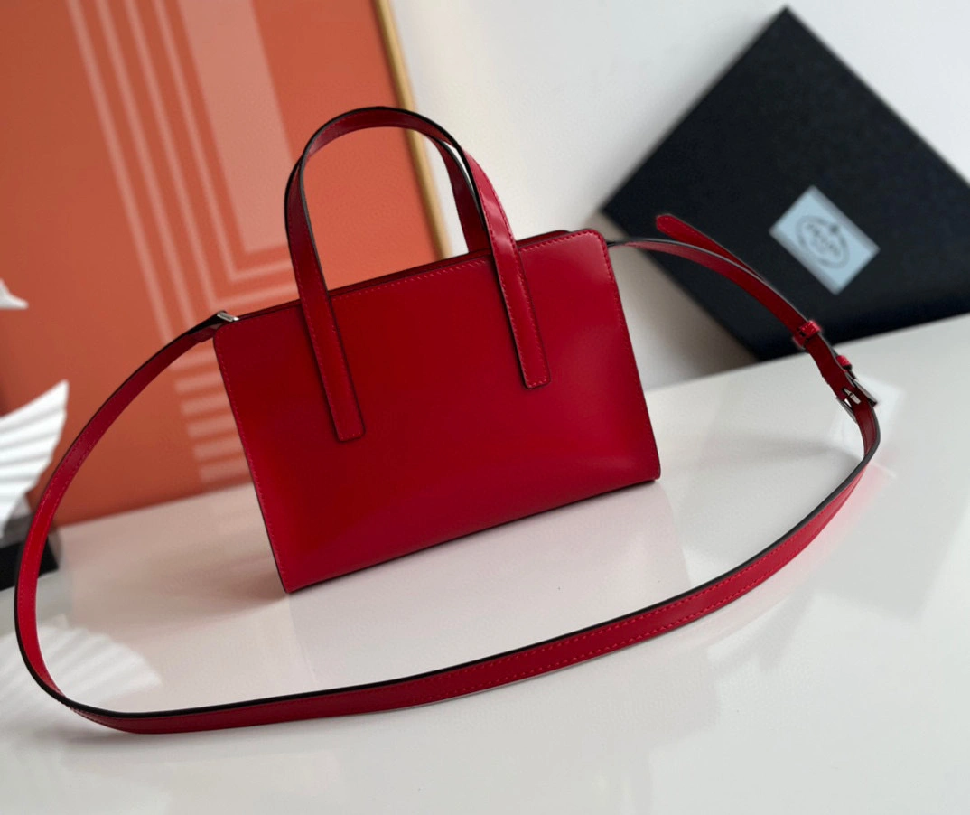 MOMO- 1BA357_ZO6_F02SB_V_OOO 22 calfskin item：B-B564F2016C