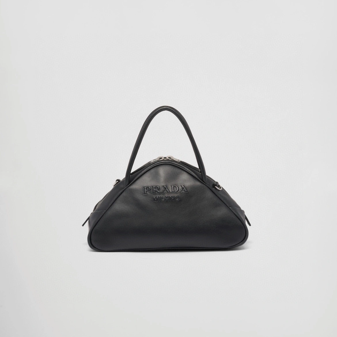 MOMO- 1BB082_2BYA_F0002_V_NEO calfskin item：B-B000E2419C
