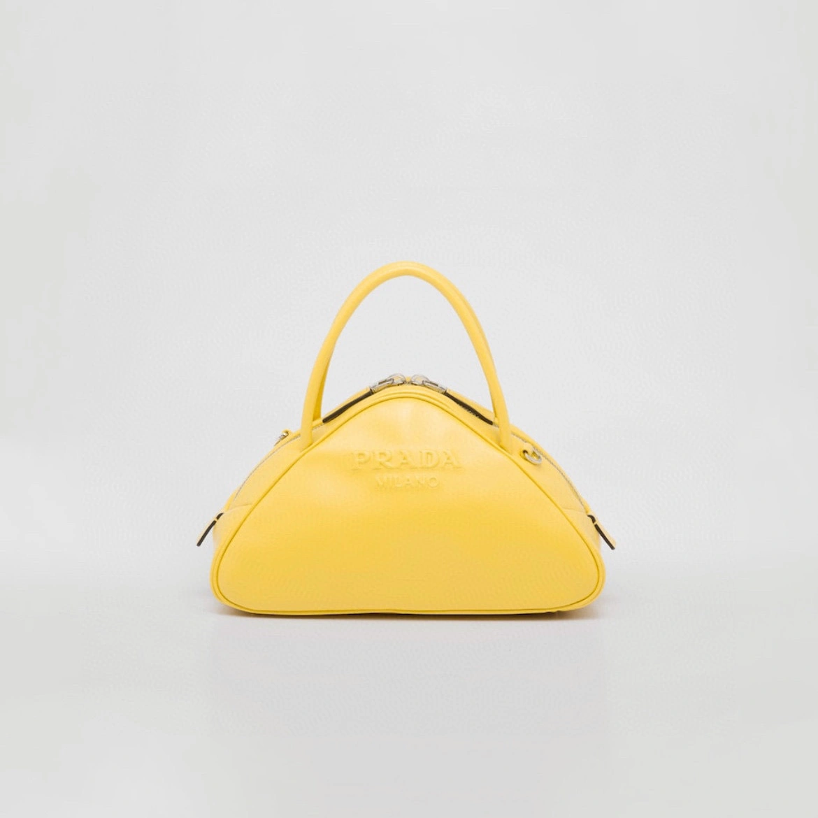 MOMO- 1BB082_2BYA_F0377_V_NEO calfskin item：B-B000E2404C