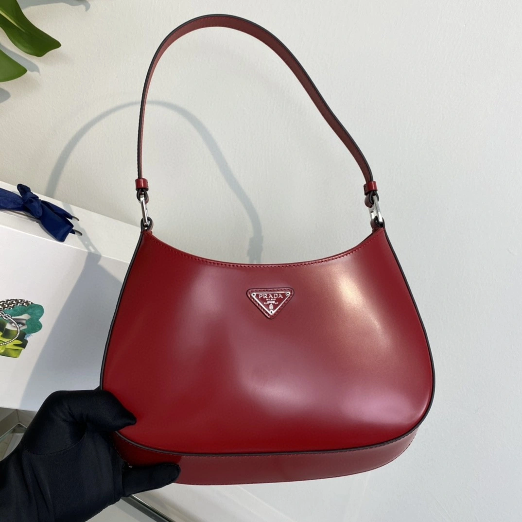 MOMO- 1BC499-VOO-OZO6F-0-2SB Calfskin item : B-B063D1124
