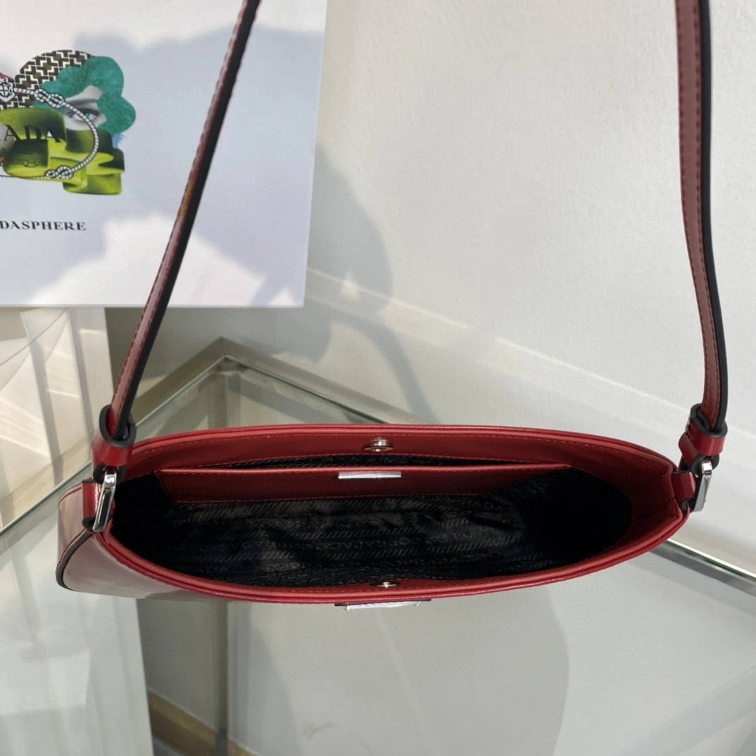MOMO- 1BC499-VOO-OZO6F-0-2SB Calfskin item : B-B063D1124